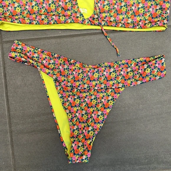 Frankie’s Mackenzie floral SET - Picture 3 of 4